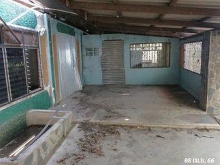 Haus zum Kauf mit 1 Zimmer in Pak Tho, Ratchaburi