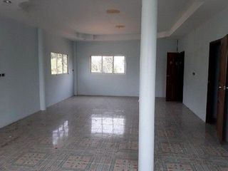 Haus zum Kauf mit 1 Zimmer in Pak Tho, Ratchaburi