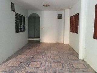 Haus zum Kauf mit 1 Zimmer in Pak Tho, Ratchaburi