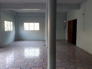 Haus zum Kauf mit 1 Zimmer in Pak Tho, Ratchaburi