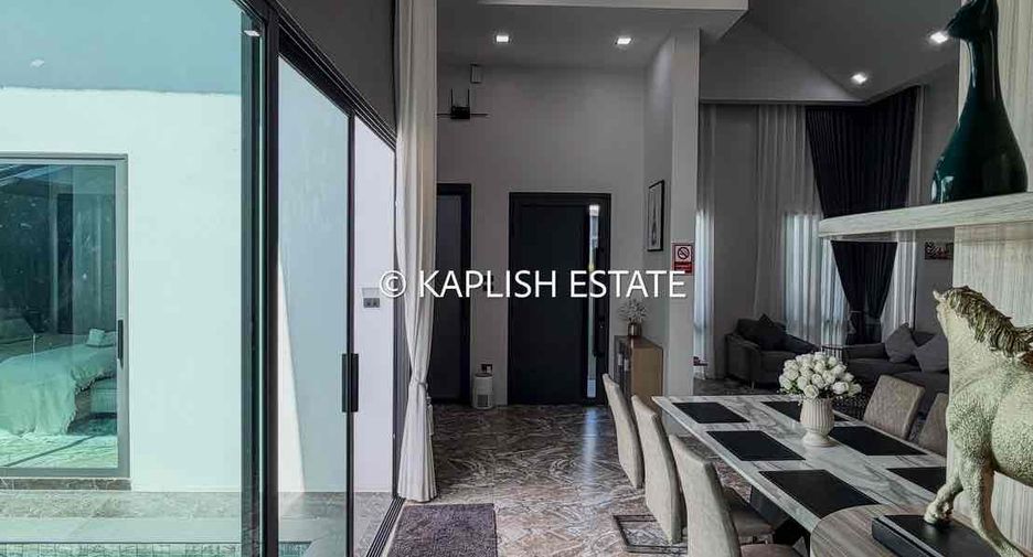 Villa en alquiler de 3 habitaciones en East Pattaya, Pattaya