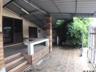 Haus zum Kauf mit 1 Zimmer in Pak Tho, Ratchaburi