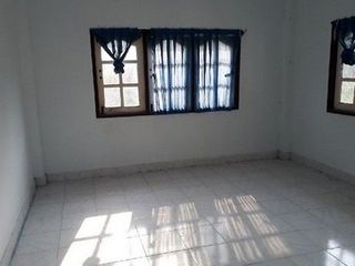 Haus zum Kauf mit 1 Zimmer in Pak Tho, Ratchaburi