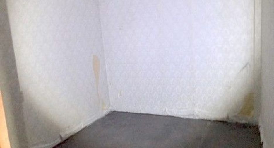 À vendre 1 chambre maison de ville à Pak Tho, Ratchaburi