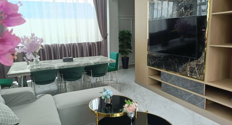 For rent and for sale 4 bedrooms house in Huay Yai, Pattaya