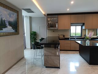 For rent and for sale 4 bedrooms house in Bang Lamung, Chonburi