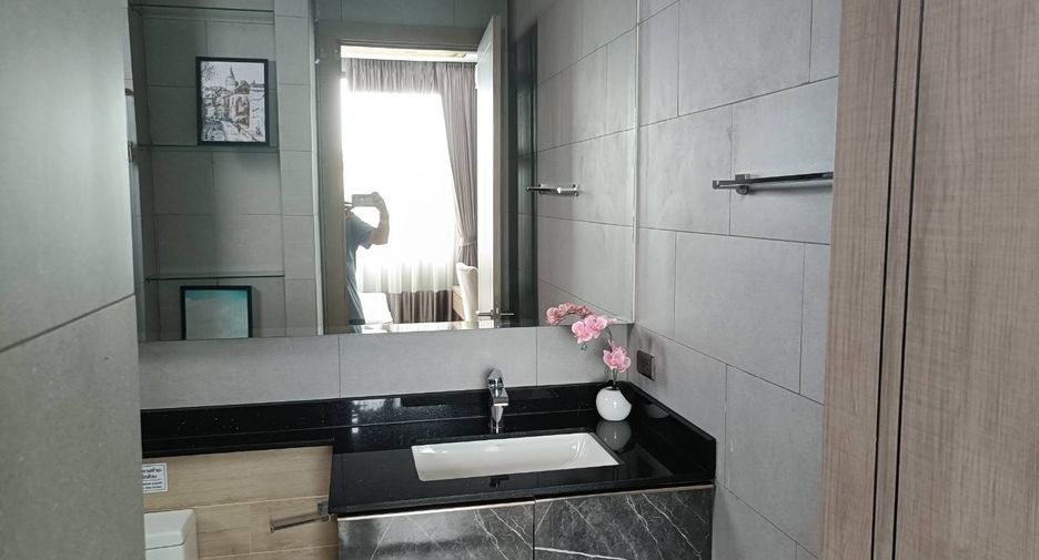 For rent and for sale 4 bedrooms house in Huay Yai, Pattaya