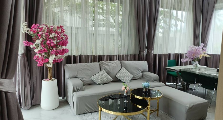 For rent and for sale 4 bedrooms house in Huay Yai, Pattaya