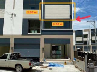 Продажа 1 кровать таунхаус в Mueang Samut Prakan, Самутпракан