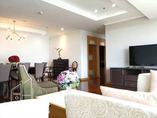 出租 3 卧室 公寓式住宅 在 Watthana, 曼谷