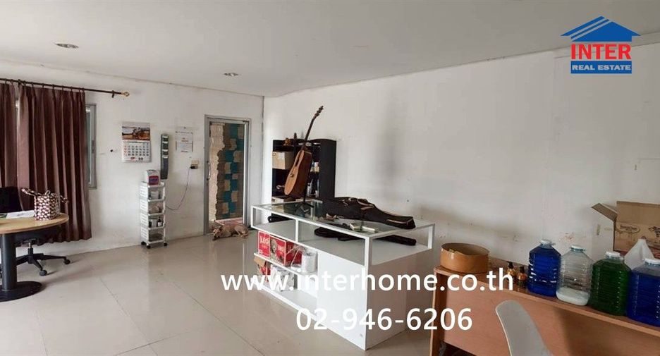 For sale warehouse in Lat Lum Kaeo, Pathum Thani