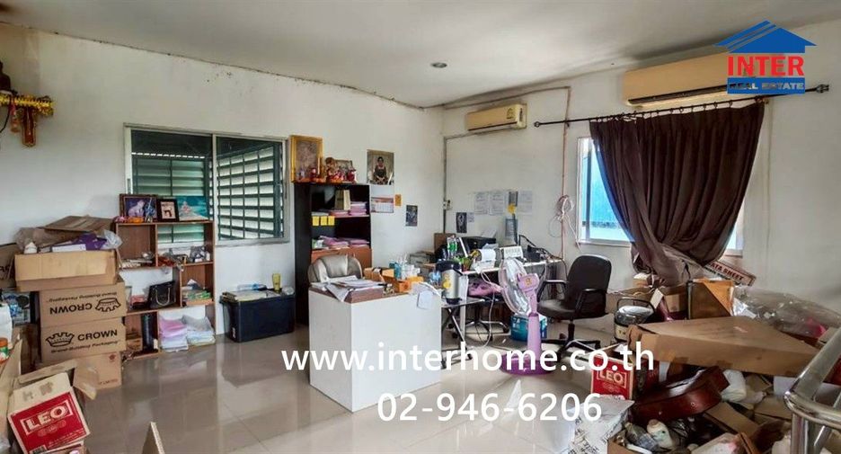 For sale warehouse in Lat Lum Kaeo, Pathum Thani