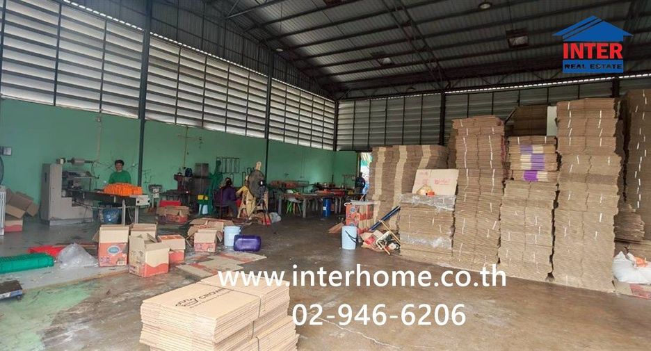 For sale warehouse in Lat Lum Kaeo, Pathum Thani
