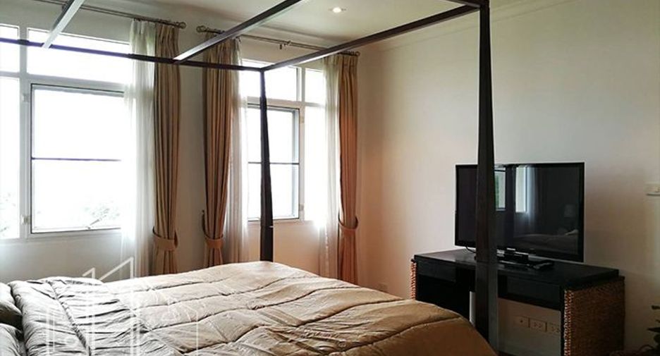 For rent and for sale 3 bedrooms condo in Watthana, Bangkok