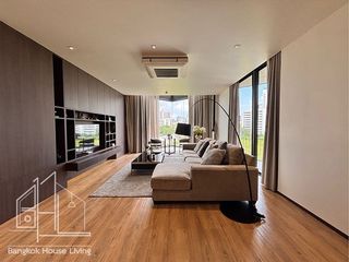 For rent 3 bedrooms apartment in Khlong Toei, Bangkok