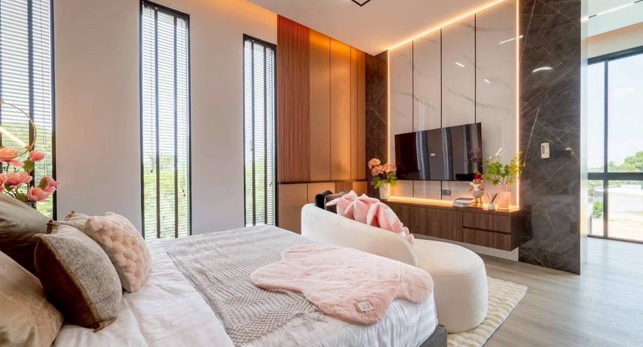 ขาย 5 ห้องนอน วิลล่า ใน พัทยาตะวันออก, พัทยา