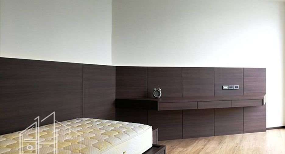 ให้เช่า 3 ห้องนอน คอนโด ใน คลองเตย, กรุงเทพฯ