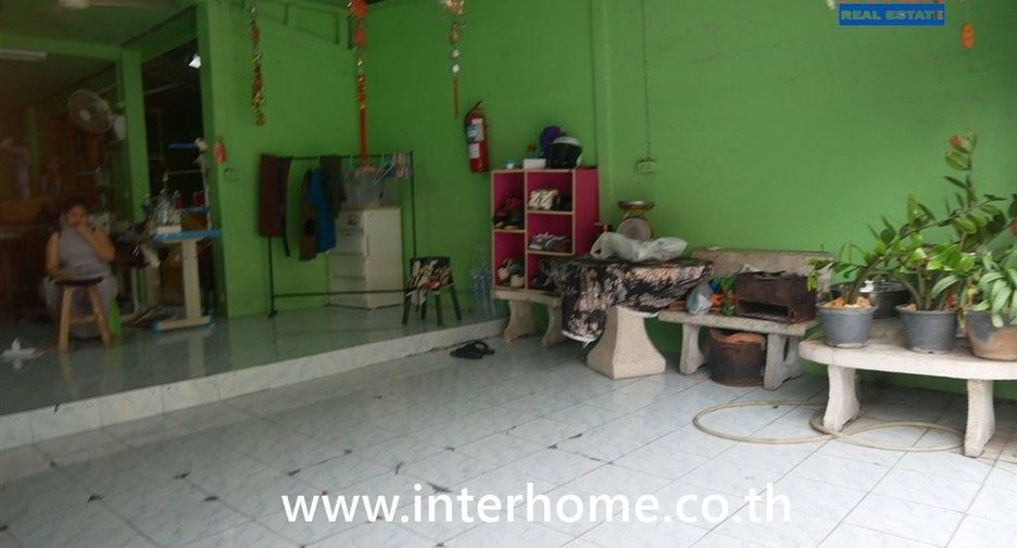 Haus zum Kauf mit 4 Zimmer in Mueang Samut Prakan, Samut Prakan
