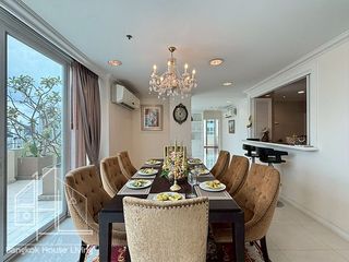 For rent 4 bedrooms condo in Watthana, Bangkok
