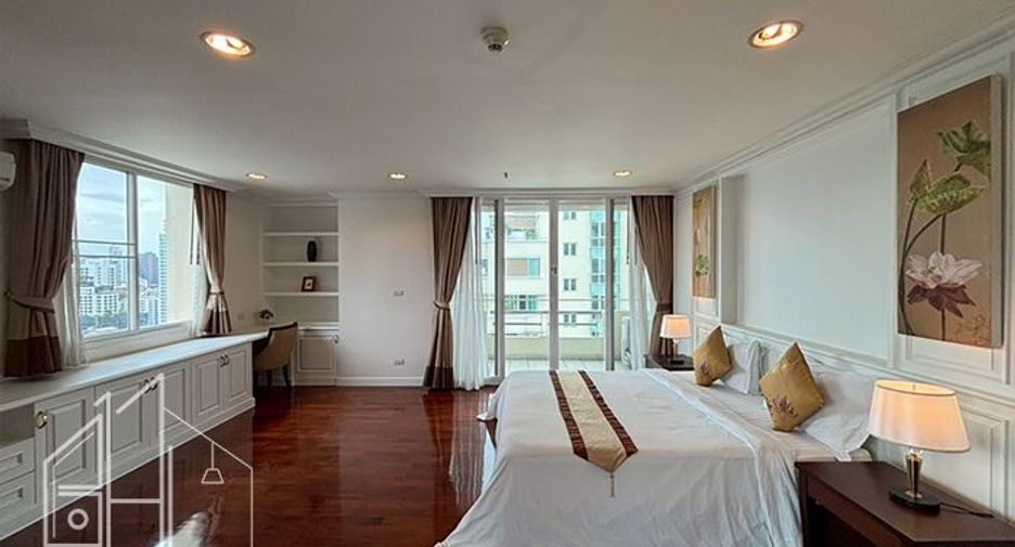 Condo en alquiler de 4 habitaciones en Watthana, Bangkok