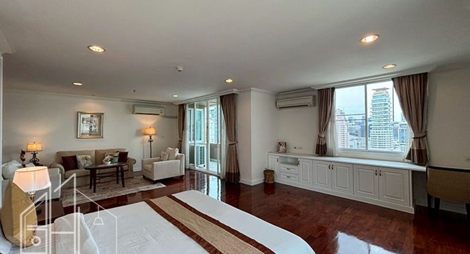 Condo en alquiler de 4 habitaciones en Watthana, Bangkok