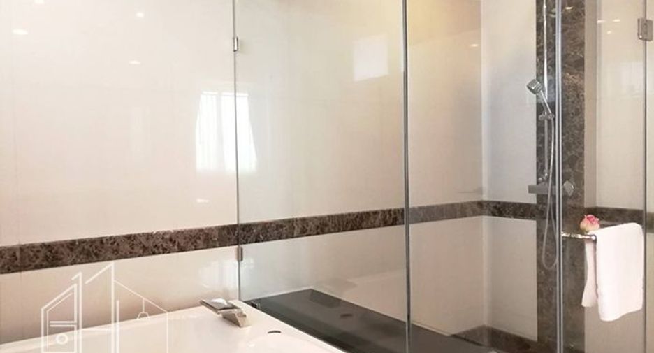 Apartamento en alquiler de 4 habitaciones en Watthana, Bangkok