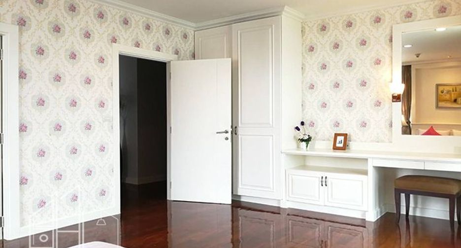Apartamento en alquiler de 4 habitaciones en Watthana, Bangkok