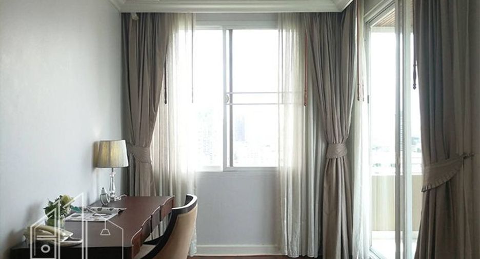 Apartamento en alquiler de 4 habitaciones en Watthana, Bangkok
