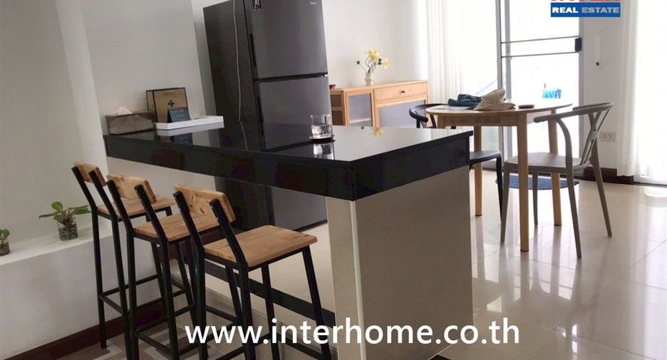 For sale 3 ベッドルーム townhouse in Prawet, Bangkok