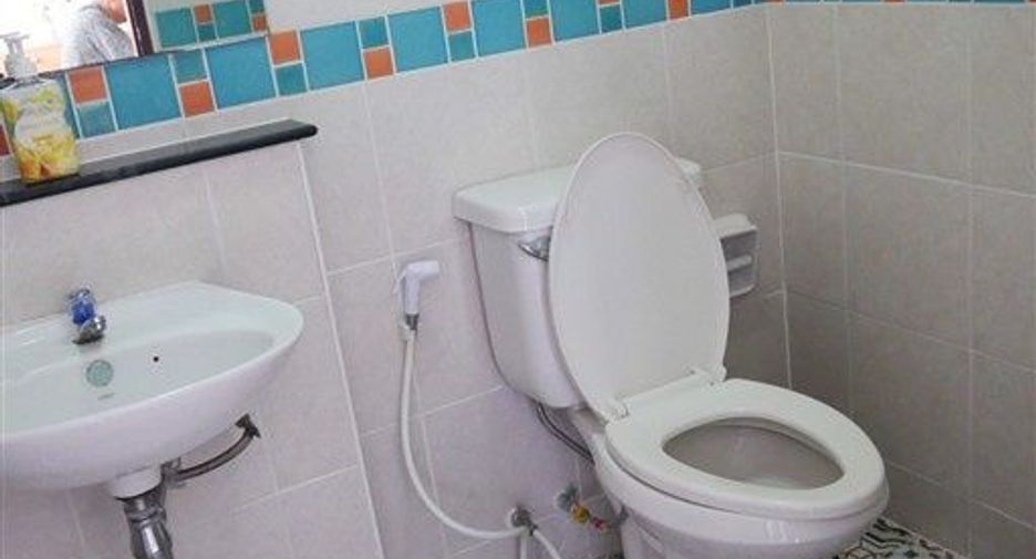 For sale 3 ベッドルーム townhouse in Prawet, Bangkok