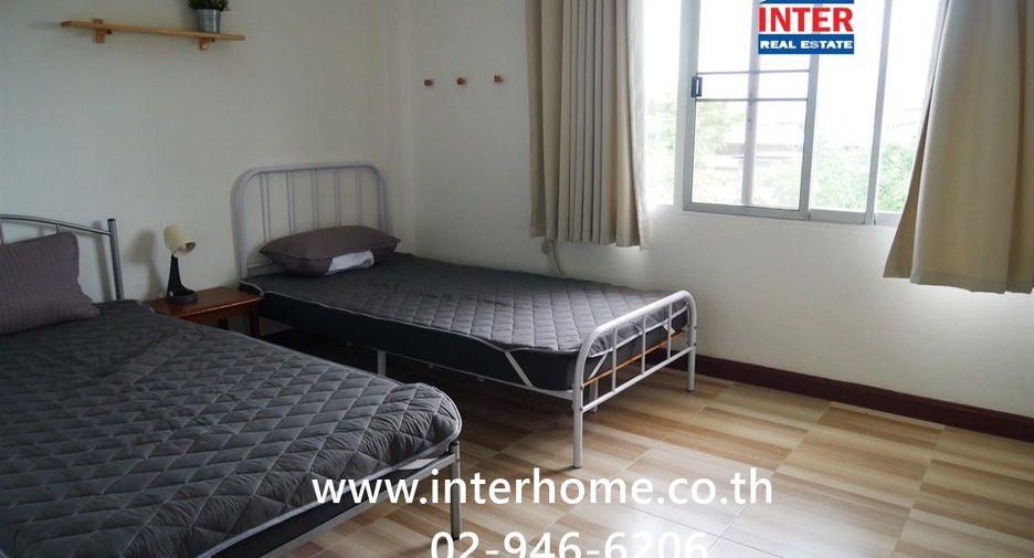 For sale 3 ベッドルーム townhouse in Prawet, Bangkok