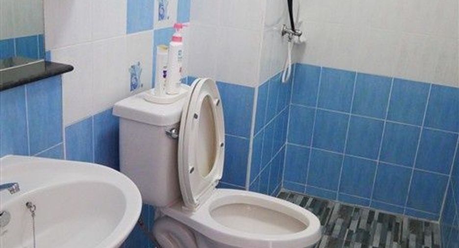For sale 3 ベッドルーム townhouse in Prawet, Bangkok