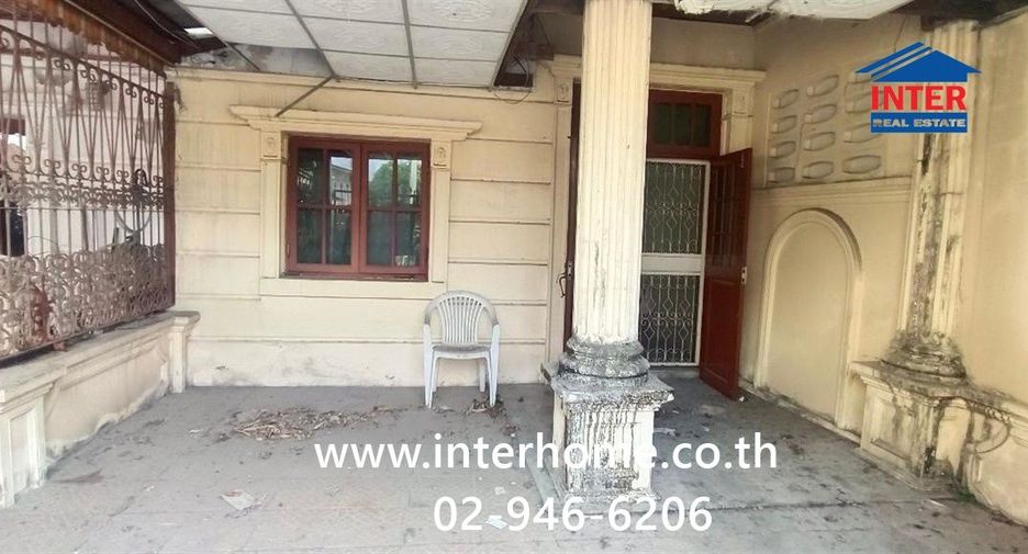 À vendre 4 chambres maison de ville à Mueang Nonthaburi, Nonthaburi