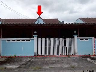 出售 1 卧室 联排别墅 在 Kui Buri, 班武里府