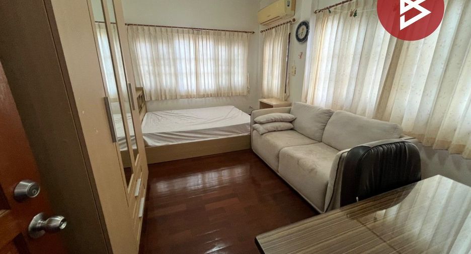 出售 4 卧室 独立屋 在 Mueang Chon Buri, Chon Buri