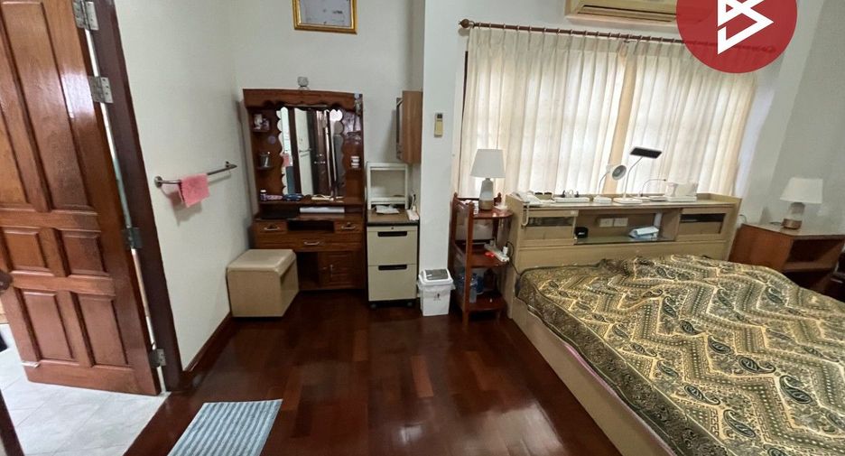 出售 4 卧室 独立屋 在 Mueang Chon Buri, Chon Buri