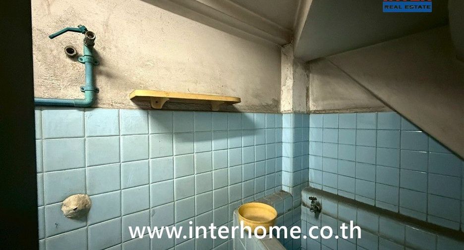 For sale 4 ベッドルーム retail Space in Bang Sue, Bangkok