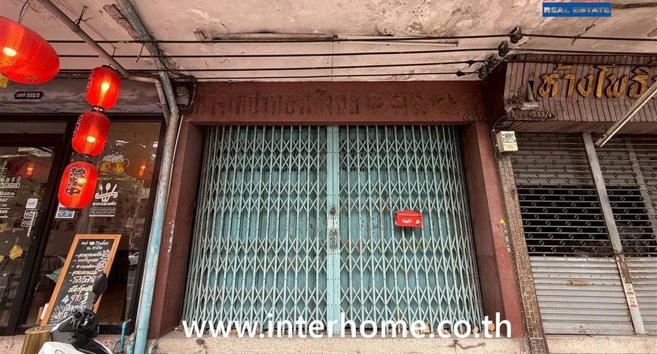 For sale 4 ベッドルーム retail Space in Bang Sue, Bangkok