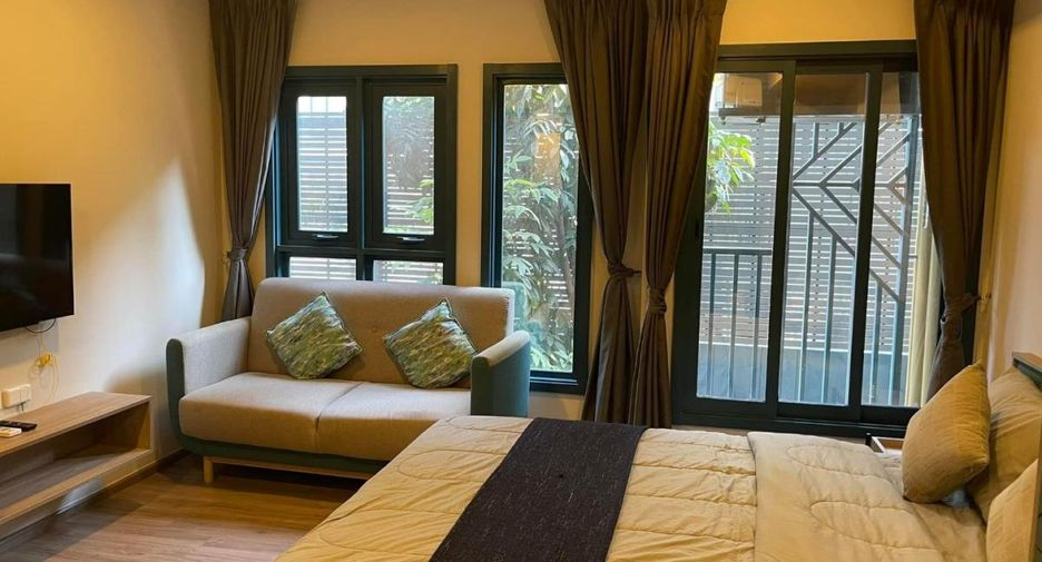 For rent 1 bed condo in Khlong Toei, Bangkok