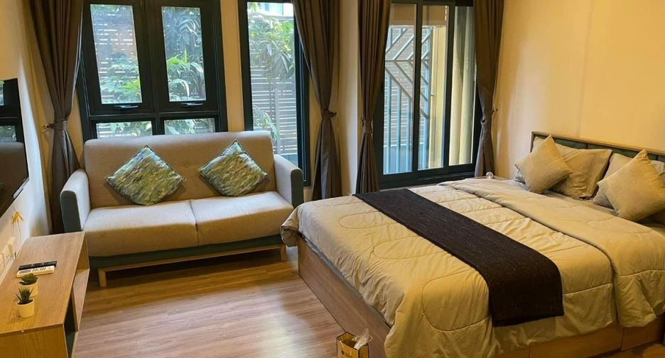 For rent 1 bed condo in Khlong Toei, Bangkok