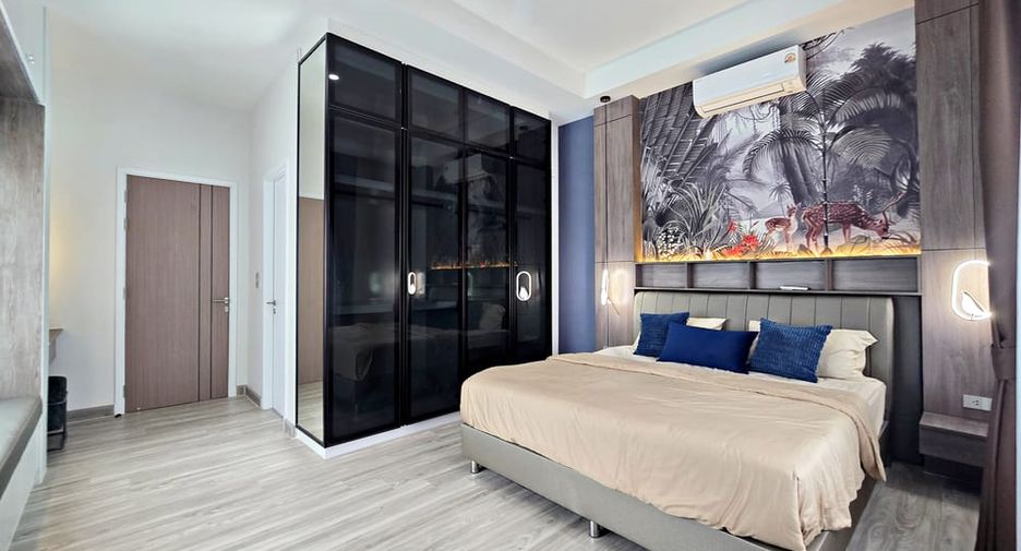 À louer 4 chambres villa à East Pattaya, Pattaya