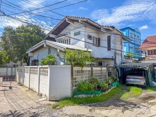 Casa en venta de 5 habitaciones en Phaya Thai, Bangkok