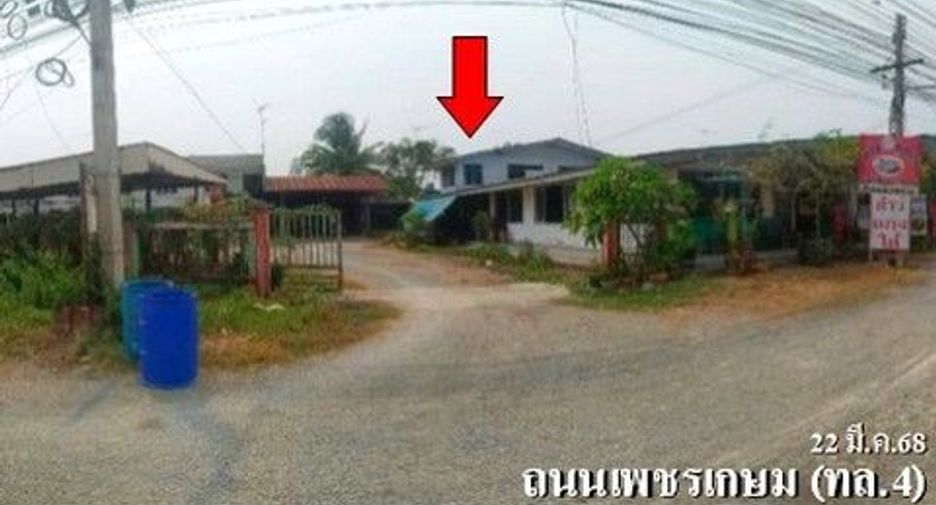 À vendre 1 chambre bureau à Kaeng Krachan, Phetchaburi