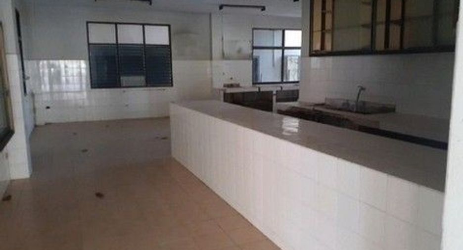 À vendre 1 chambre bureau à Kaeng Krachan, Phetchaburi