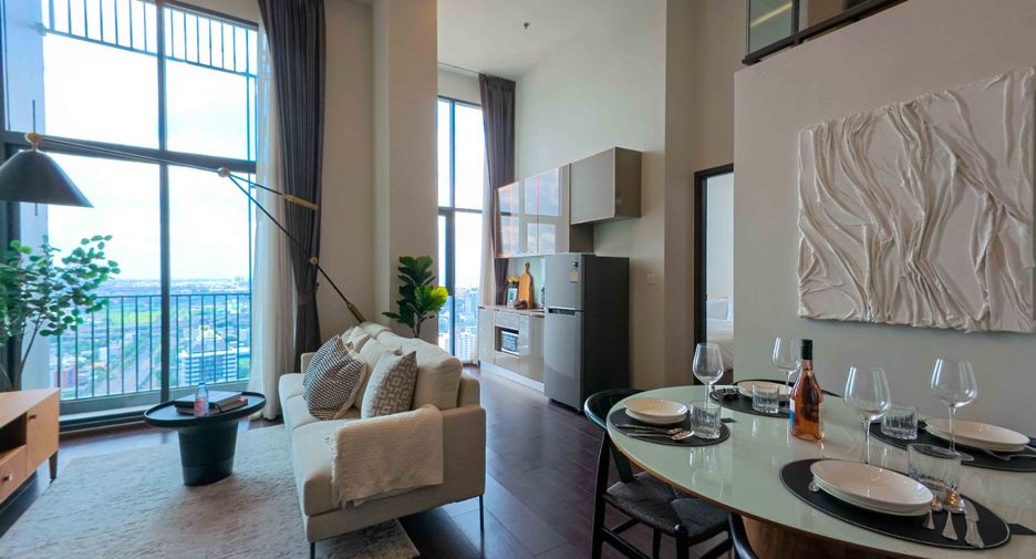 For sale 2 bedrooms condo in Watthana, Bangkok