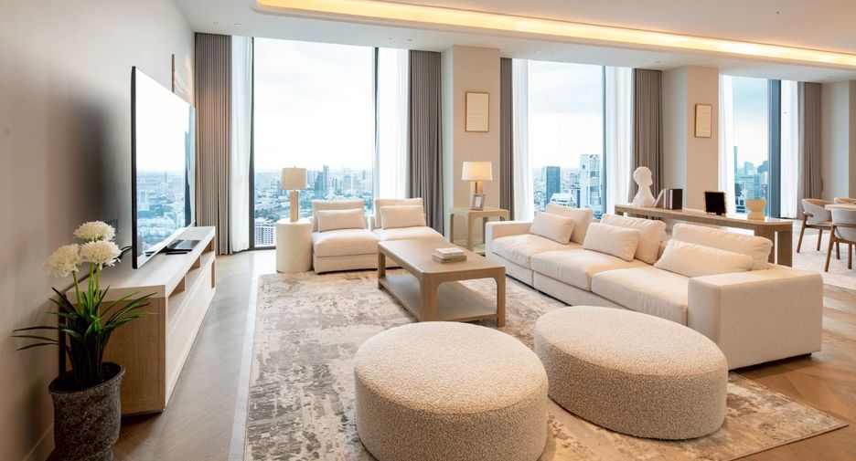 For rent and for sale 3 bedrooms condo in Sathon, Bangkok