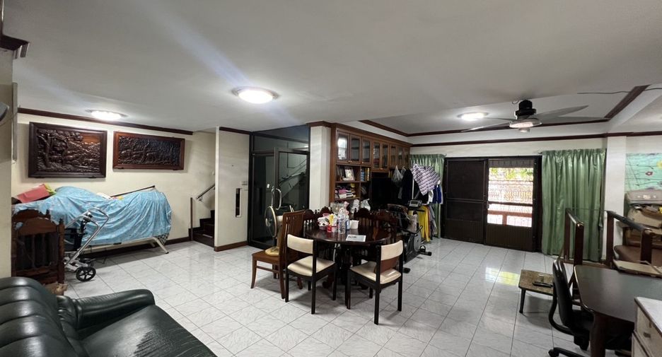出售 3 卧室 独立屋 在 Sai Mai, 曼谷