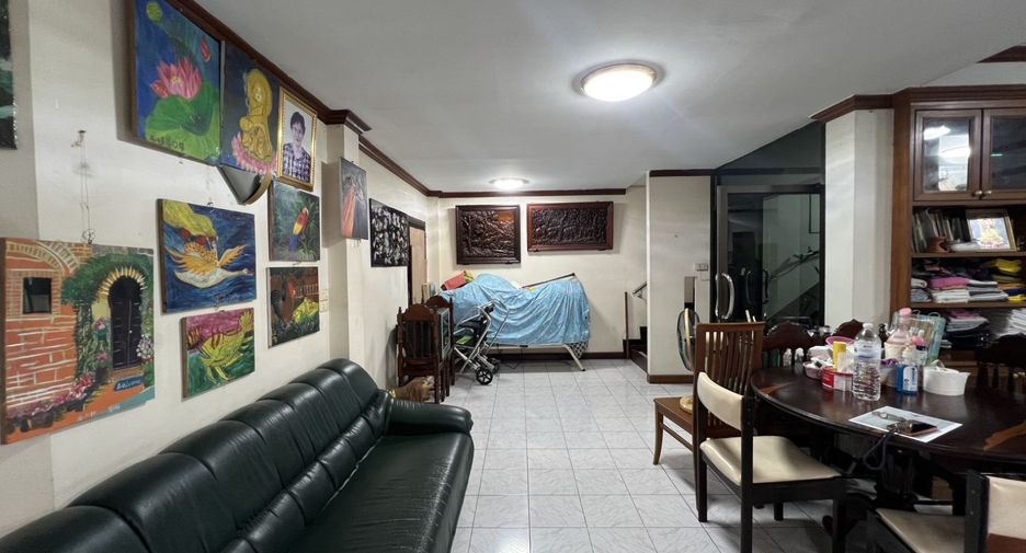 出售 3 卧室 独立屋 在 Sai Mai, 曼谷