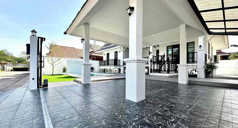 Villa en venta de 3 habitaciones en East Pattaya, Pattaya