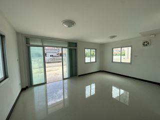 Продажа 2 спальни дом в Lam Luk Ka, Патумтани